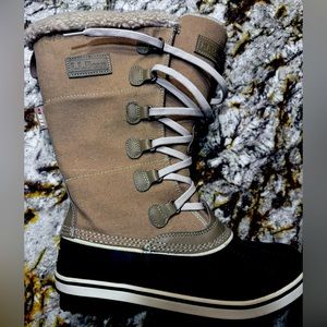 L.L.Bean tech 2.5 size 8 medium